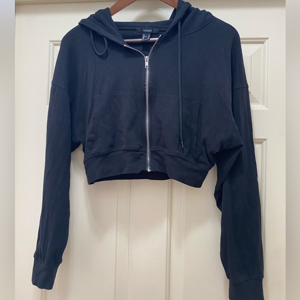Forever 21 cropped zip up hoodie